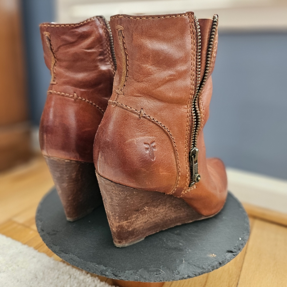 FRYE Slouchy Zip Wedge Bootie